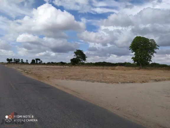 Imagem Terreno a Venda no bairro Justiniano de Serpa - Aquiraz, CE