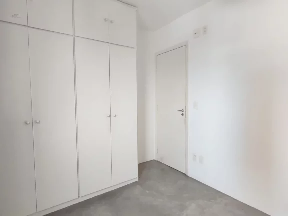 Imagem Apartamento reformado e pronto para morar em Perdizes com 01 vaga de garagem em um condomínio com portaria 24hs