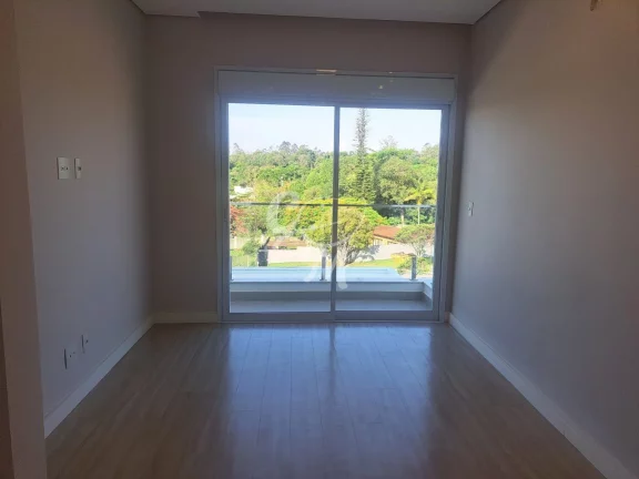 Imagem Sobrado com 3 Suítes em Medeiros