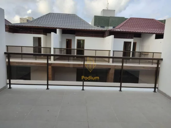 Imagem Casa Tríplex em condomínio fechado no Marítimus Club a 230m da praia de Poço- CA0115