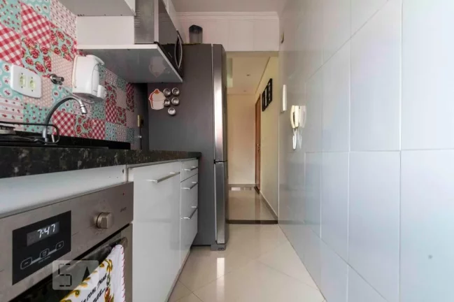 Imagem Lindo Apartamento Andar Alto de 2 dormitórios e 1 vaga de garagem na Vila Carmosina (Itaquera)