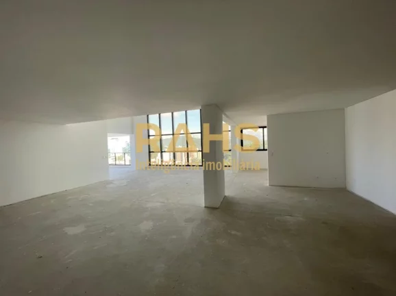 Imagem Amplo Apartamento no América Excelente apartamento no 17° andar, composto por uma sacada espaçosa...