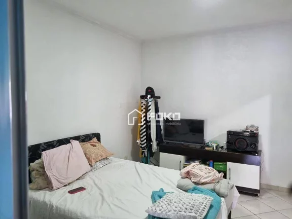 Imagem Casa com 4 dormitórios à venda, 220 m² por R$ 750.000,00 - Jardim Paraventi - Guarulhos/SP