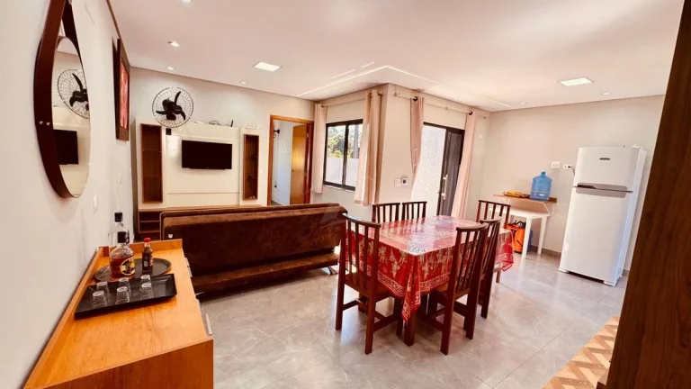 Imagem CASA COM PISCINA, 3 QUARTOS SENDO 1 SUÍTE, CAMBIJÚ