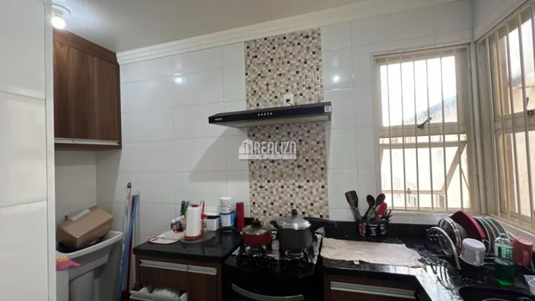 Imagem Apartamento de 3 dormitórios no Condomínio Residencial Jardim Europa, no bairroParque do Mirante, Uberaba