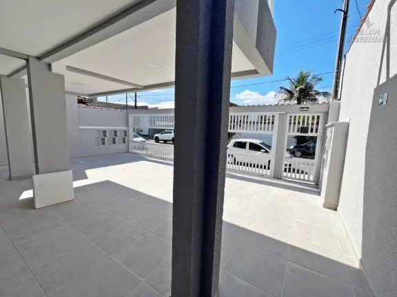 Imagem Casa de condomínio na Vila Tupi, 2 Dormitórios com Suíte! Sobreposta com Sacada!