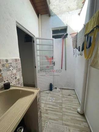 Imagem Casa para venda com ponto comercial no Parque São Francisco, Guaratinguetá