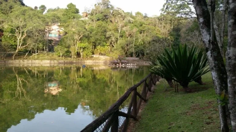 Imagem Casa em condomínio para Venda por R$3.600.000,00 com 650m², 4 salas, 5 banheiros e 4 vagas - Serra da cantareira, Mairiporã / SP - Cód. BDI13848