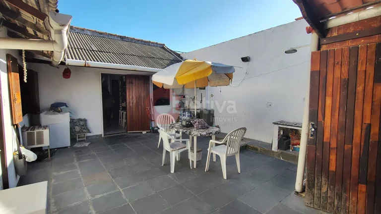 Imagem Casa térrea individual em condomínio, 4 quartos, Palmeiras - Cabo Frio