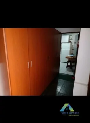 Imagem JARDIM JABAQUARA, Excelente sobrado, 252 metros, 5 dormitórios, sendo 1 suíte, 3 vagas com excelente localização e valor !!!
