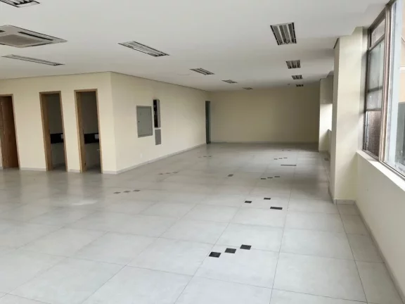 Sala Comercial para Alugar, 136 m² em República - São Paulo