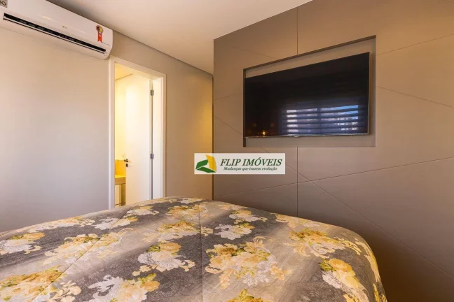 Imagem Cobertura duplex mobilhad para venda com 108 metros quadrados com 1 quarto em Cambuí - Campinas - SP