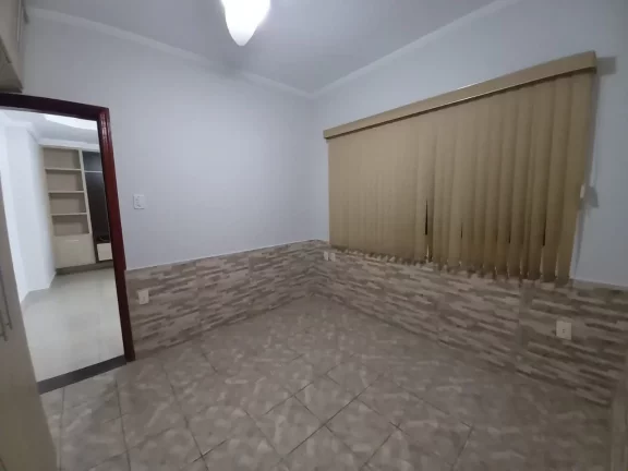 Imagem LINDA CASA NO JARDIM LUCÉLIA, SEMIMOBILIADA, COM CASA DE 3 CÔMODOS NOS FUNDOS