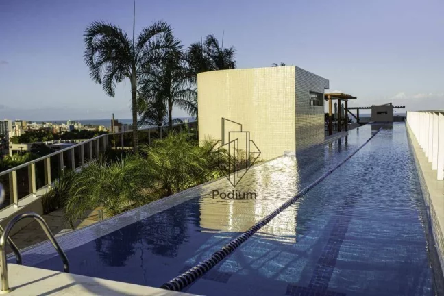Imagem Apartamento no Condomínio Tour Geneve com jacuzzi privativa e vista definitiva para o mar da praia de Altiplanto - AP2168