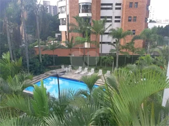Imagem Apartamento à venda com 4 quartos, sendo 2 suítes, no condomínio Quinta de Bragança, São Paulo - SP