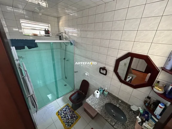 Imagem Excelente casa com ponto comercial a pouco metros do metrô