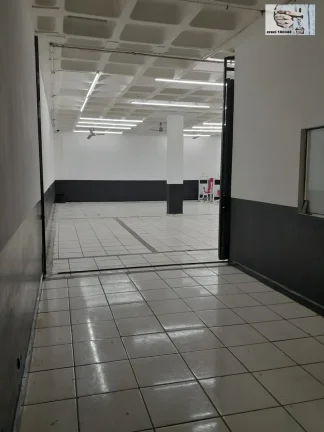 Imagem Loja Ponto Comercial em Vila Irmãos Arnoni, São Paulo/SP