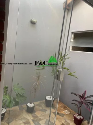 Imagem Casa para Venda em Limeira, Graminha, 3 dormitórios, 1 suíte, 1 banheiro, 2 vagas