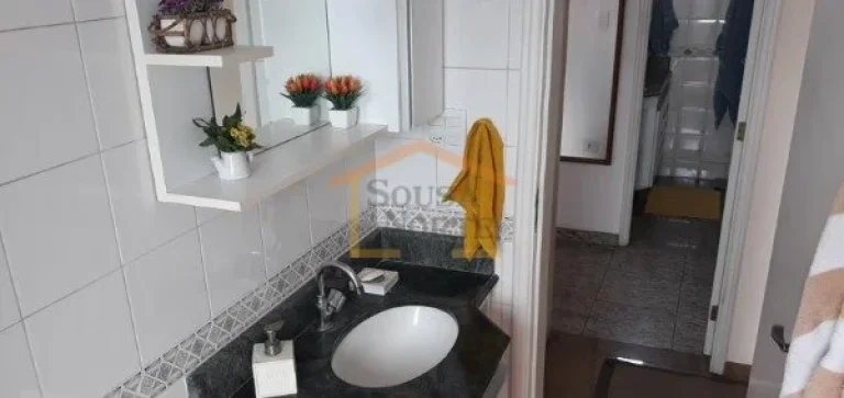 Imagem Apartamento com 111 m², 3 dormitórios, sendo 1 suíte, sala com lareira, lavabo, 2 sacadas (uma de...