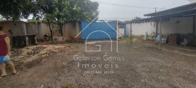 Imagem Lote á Venda - Com 165M² - Centro - Mantena - MG