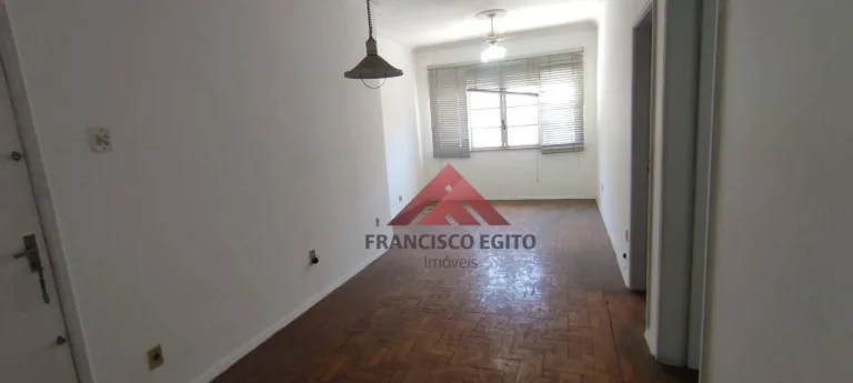Imagem Apartamento tipo sobrado com generosos 110m² em rua fechada.