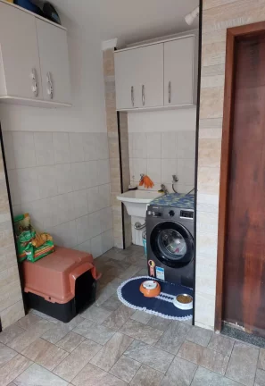 Imagem Sobrado a venda com 3 dorms sendo 1 suíte - Vila Arriete