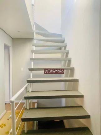 Imagem Sobrado com 6 quartos à venda, 250 m² por R$ 890.000 - Jardim Palmira - Guarulhos/SP
