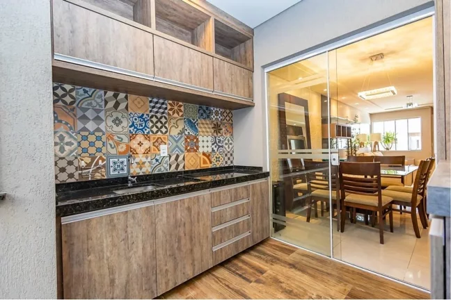 Imagem Casa para Venda em Curitiba, Bom Retiro, 3 dormitórios, 3 suítes, 8 banheiros, 2 vagas