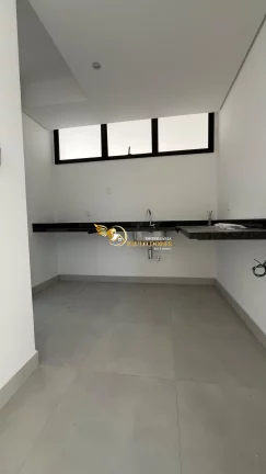 Imagem CASA A VENDA EM CONDOMINÍO FECHADO NA PRAIA DO ITAGUA UBATUBA-SP