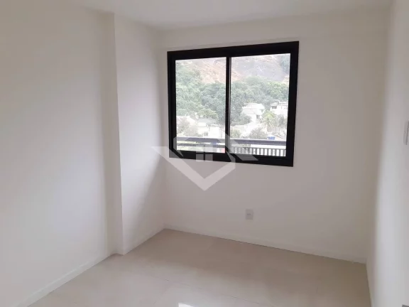 Imagem Tijuca Vende- se Excelente Apartamento 2 Quartos com suite e vaga.