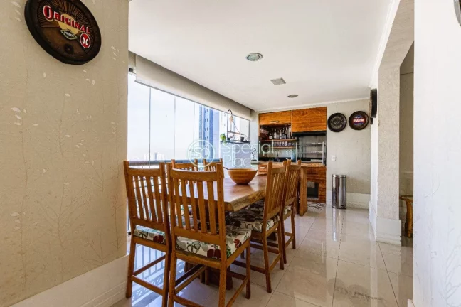 Imagem Excelente apartamento com 400m² no Morumbi, living super espaçoso integrado ao home theater e à s...