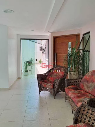 Imagem Casa com 6 dormitórios à venda, 252 m² por R$ 3.200.000,00 - Novo Portinho - Cabo Frio/RJ