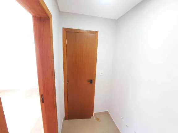 Imagem Casa EXCLUSIVA à Venda 2 Dormitórios(1S), 110 m2, São João do Rio Vermelho/ Florianópolis, SC