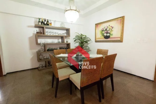 Imagem Apartamento com 3 dormitórios à venda, 226 m² por R$ 760.000,00 - Meireles - Fortaleza/CE