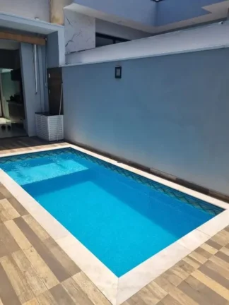 Imagem Casa de luxo em condomínio à venda em Sorocaba-SP, no Jardim Novo Horizonte: 2 quartos, 1 suíte, 2 salas, 3 banheiros, 4 vagas, 143m².