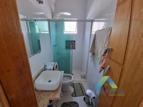 Imagem OPORTUNIDADE Dois Sobrados 160M², 2 vagas ótima localização e valor !!!