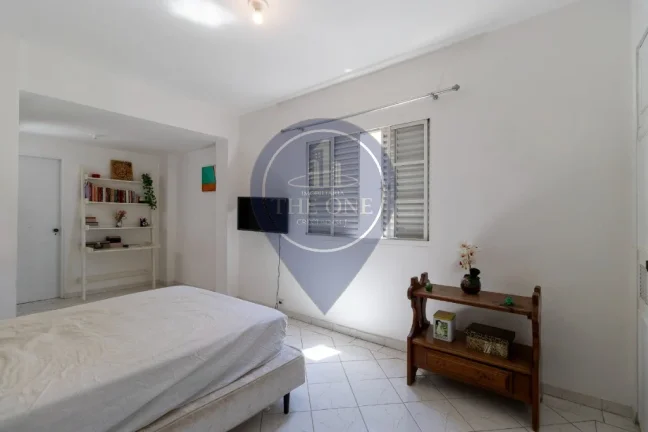 Imagem Apartamento à venda na Vila Mariana, São Paulo-SP: 3 quartos, 1 suíte, 2 salas, 2 banheiros, 120m². Venha conferir!