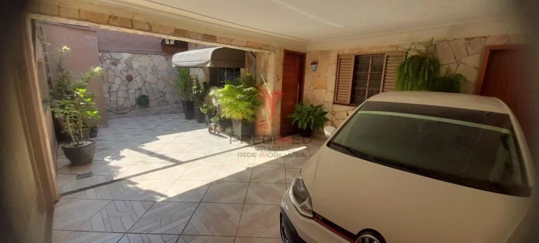 Imagem Vendo ou Troco Casa e Chacara
