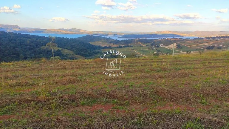 Imagem Terreno a Venda no bairro Centro - São José da Barra, MG