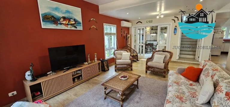 Imagem Alugar Casa anual em Juquehy em Condomínio Fechado - com 4 dormitórios, 2 suíte, 200m da praia - Acomodação máx. 10 pessoas | Juquehy Imobiliária