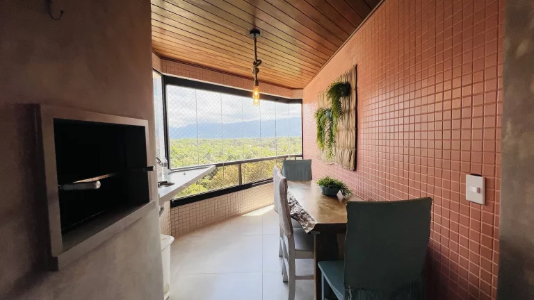 Imagem Apartamento decorado à venda na Riviera modulo 6 com vista para serra.