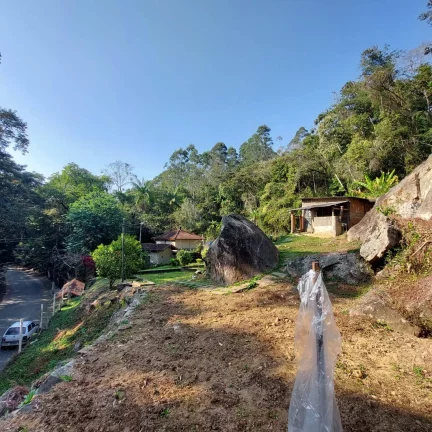 Imagem TERRENO EM BAIRRO NOBRE DE NOVA FRIBURGO.