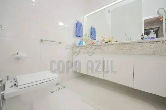 Imagem Copacabana – Rua República do Peru | Residencial › Apartamento 3 quarto(s) à Venda