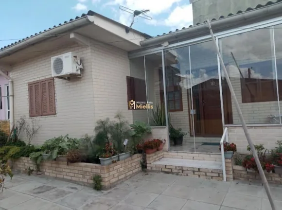 Imagem Casa com 4 Dormitorio(s) localizado(a) no bairro Viamópolis em Viamão / Rio Grande do Sul Ref.:57580096