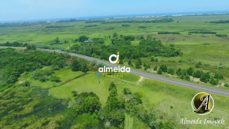 Imagem Campo 2 dormitórios à venda Centro Arroio do Sal/RS