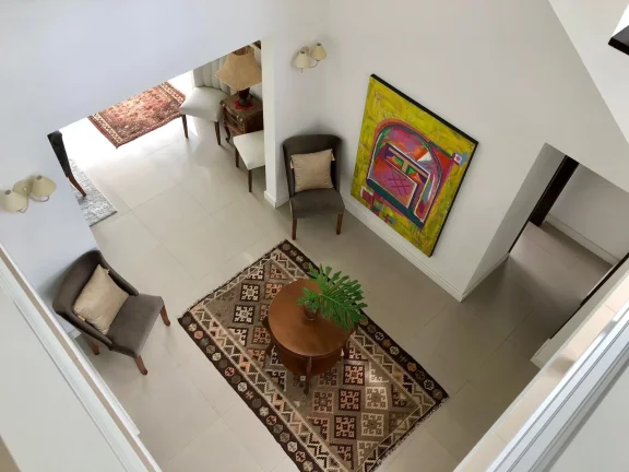 Imagem Luxuosa Casa de Alto Padrão no Jardim Panorâmico, Garopaba-SC: Conforto e Sofisticação!