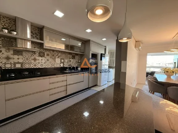 Imagem Apartamento de 147m² total a apenas 300m do mar pronto para morar com 3 dormitórios sendo 1 suíte na praia de Gravatá em Navegantes a venda com a Imobiliária Adriano Imóveis