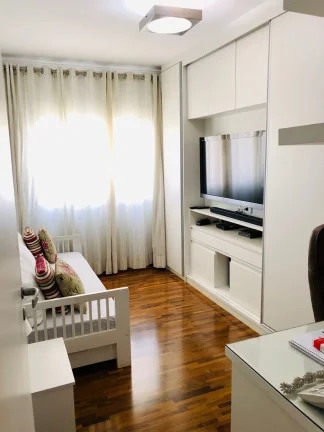 Imagem Apartamento 172 M², 4Q, 3 Suítes, Sala de estar, Sala de jantar, 4 Banheiros, 3 Vagas, Varanda gourmet, Piscina aquecida, Piscina, Quadra.