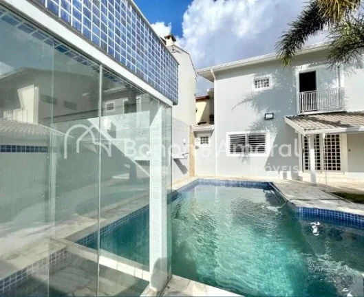 Imagem **UMA CASA PARA CHAMAR DE OÁSIS!**

Situada em uma localização privilegiada, próximo a padarias,...