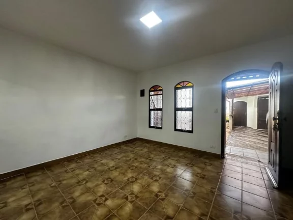 Imagem Sobrado com 3 dormitórios à venda, 207 m² por R$ 600.000,00 - Vila Mazza - Suzano/SP